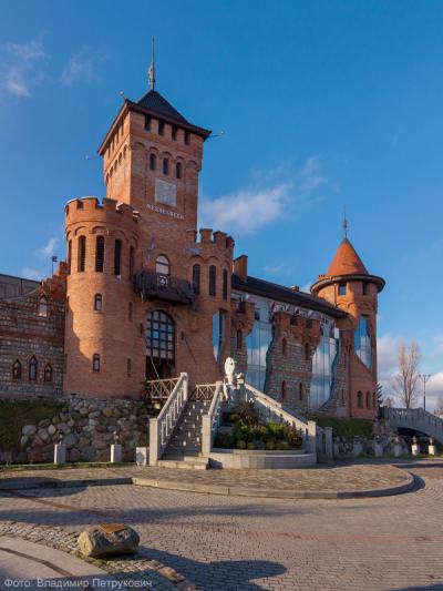 Замок Нессельбек